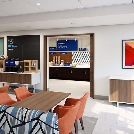 Holiday Inn Express & Suites - Williamstown - Glassboro By Ihg Экстерьер фото