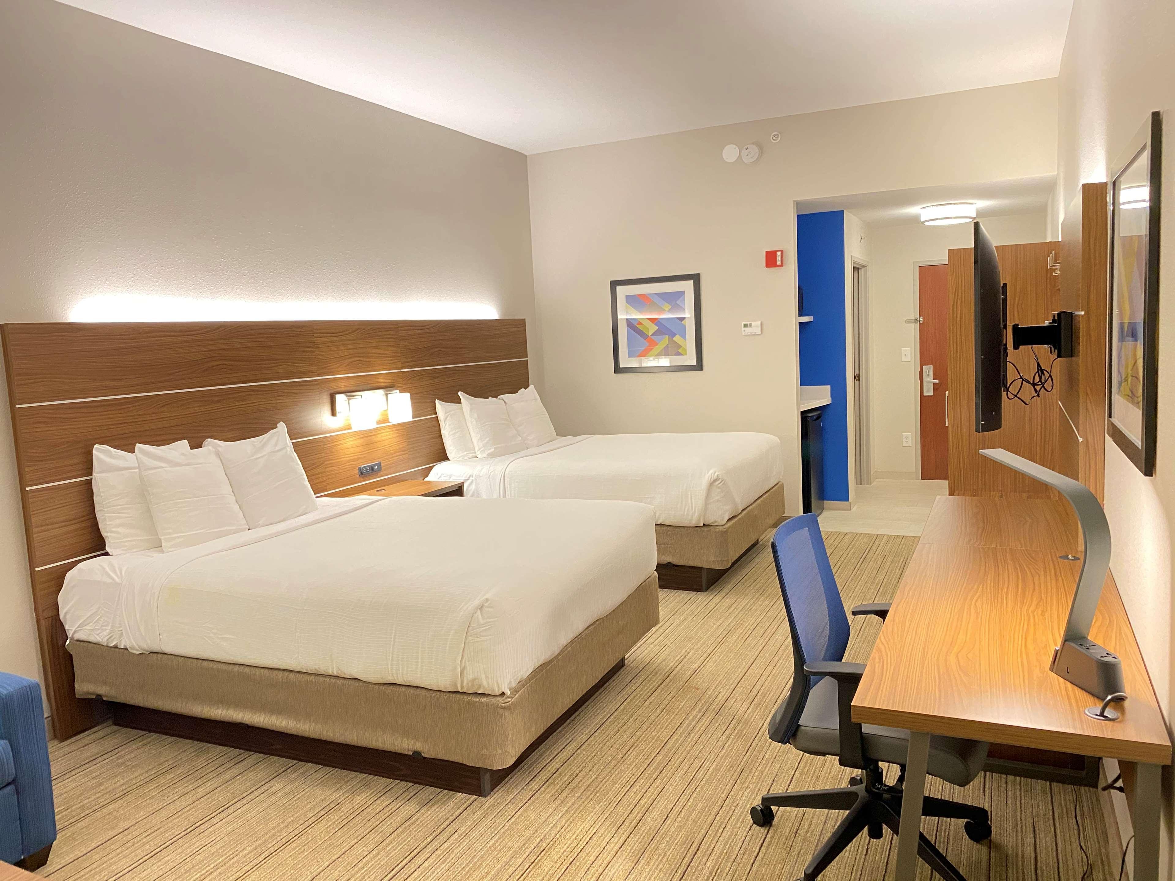 Holiday Inn Express & Suites - Williamstown - Glassboro By Ihg Экстерьер фото