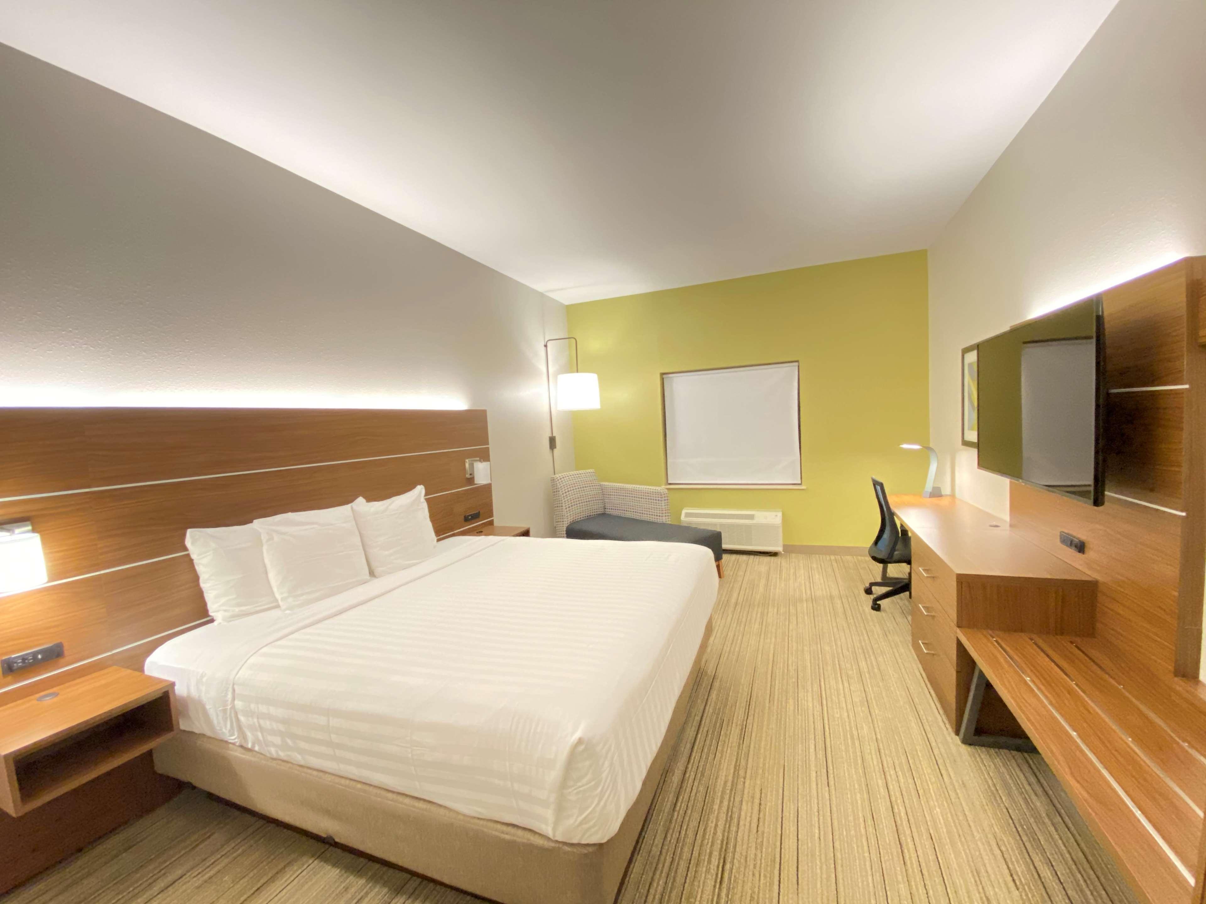 Holiday Inn Express & Suites - Williamstown - Glassboro By Ihg Экстерьер фото