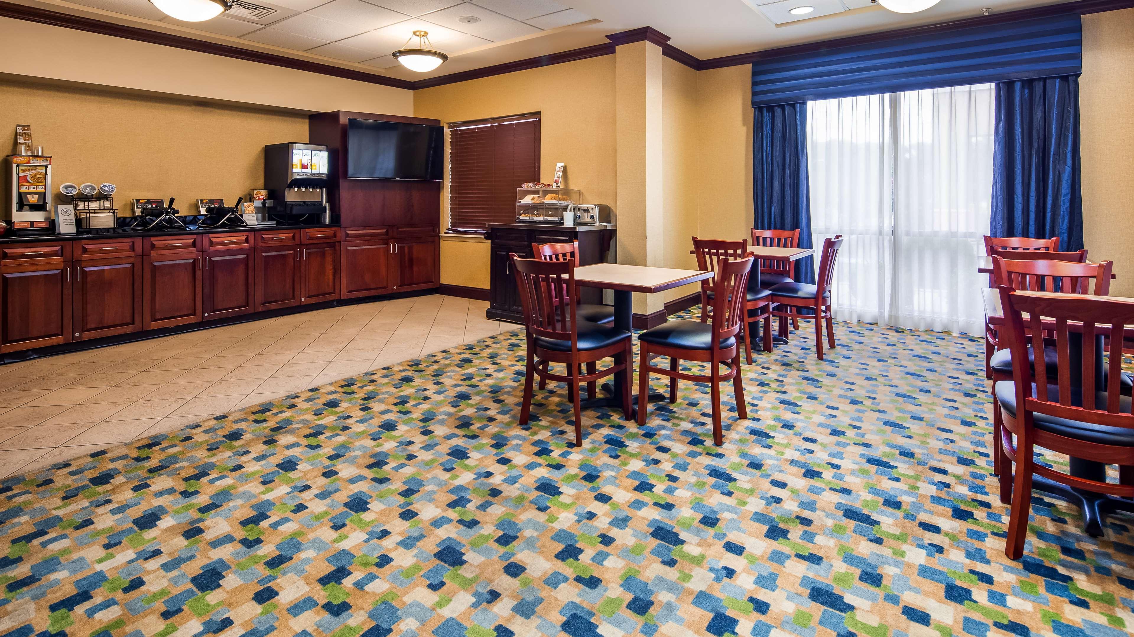 Holiday Inn Express & Suites - Williamstown - Glassboro By Ihg Экстерьер фото